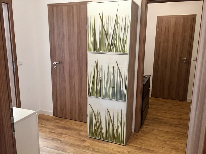 MODERNE HOCHWERTIGE 3 ZIMMER WOHNUNG MIT EINBAUKÜCHE + 2 BALKONE UND TG STELLPLATZ IN BEGEHRTER INNENSTADTNAHER WOHNLAGE